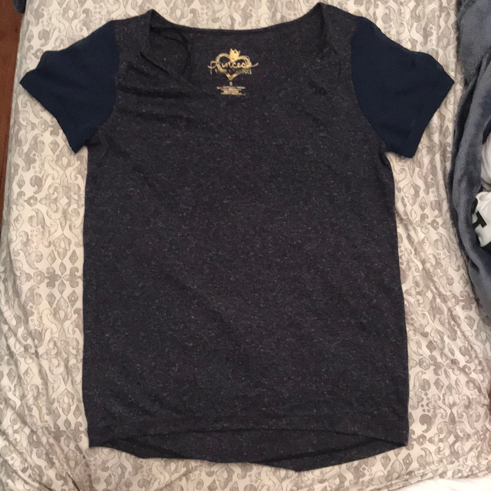 Short sleeve shirt